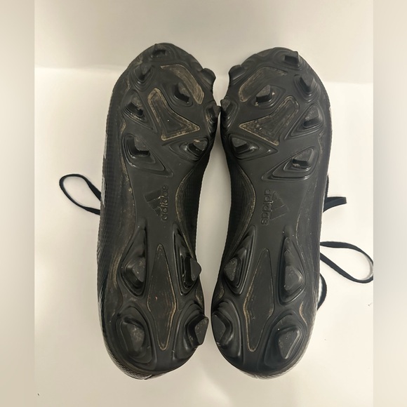 adidas EF1649 Predator 20.4 FxG Black on Black Soccer Cleats - Picture 6 of 8